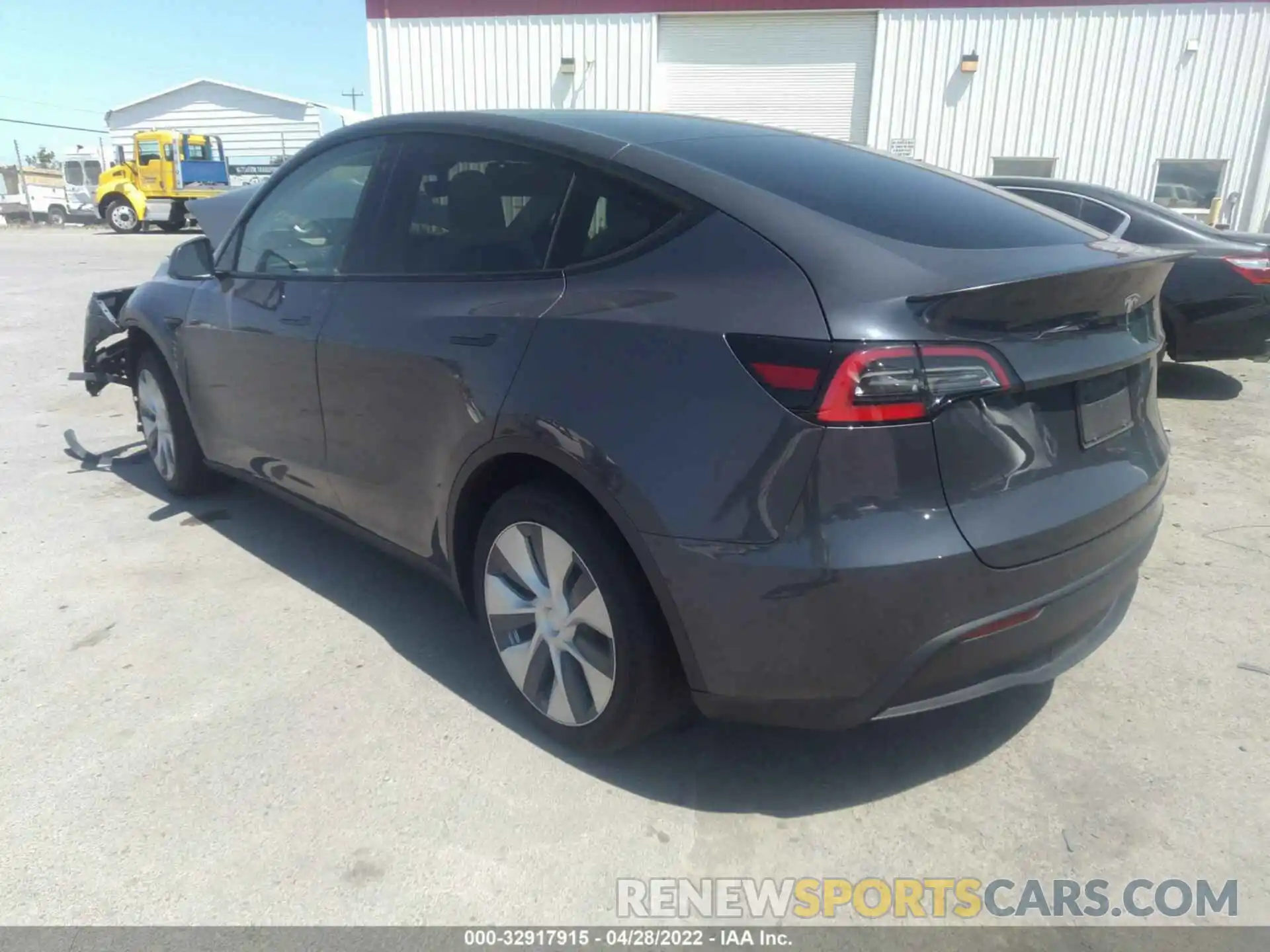 3 Photograph of a damaged car 5YJYGDEF7LF039029 TESLA MODEL Y 2020