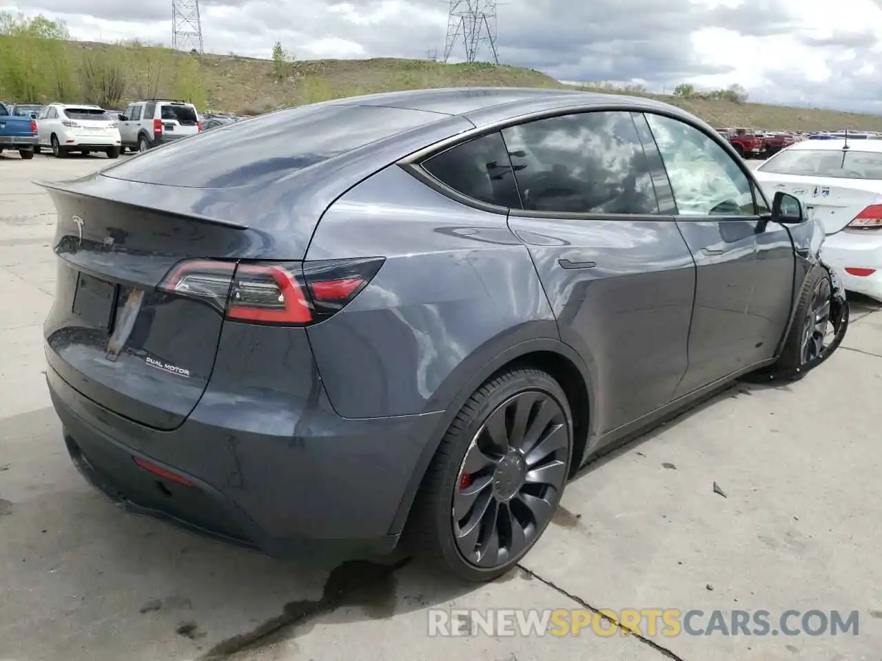 4 Фотография поврежденного автомобиля 5YJYGDEF7LF053562 TESLA MODEL Y 2020