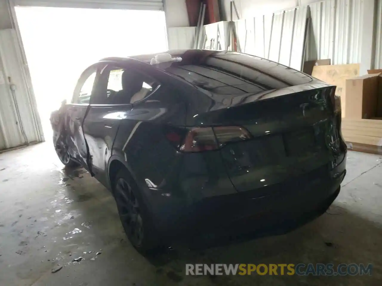 3 Photograph of a damaged car 5YJYGDEF8LF001101 TESLA MODEL Y 2020