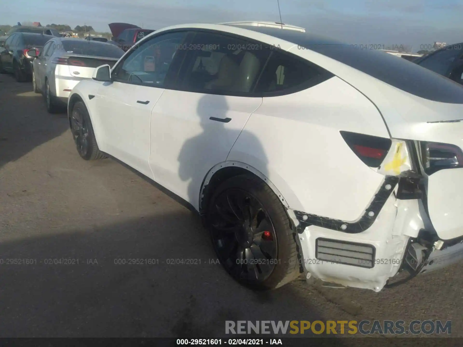 3 Photograph of a damaged car 5YJYGDEF8LF017928 TESLA MODEL Y 2020