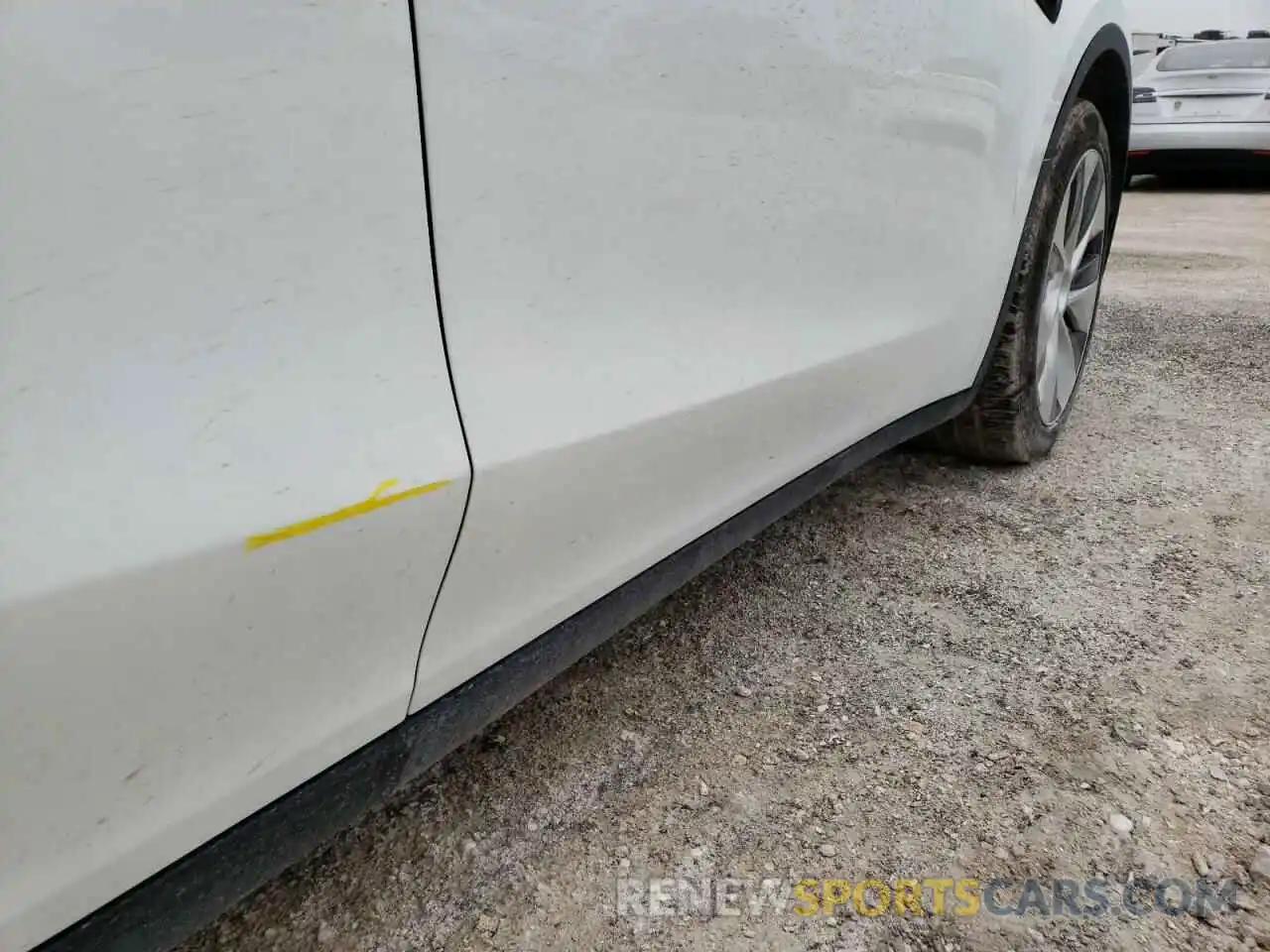 9 Photograph of a damaged car 5YJYGDEF8LF018304 TESLA MODEL Y 2020