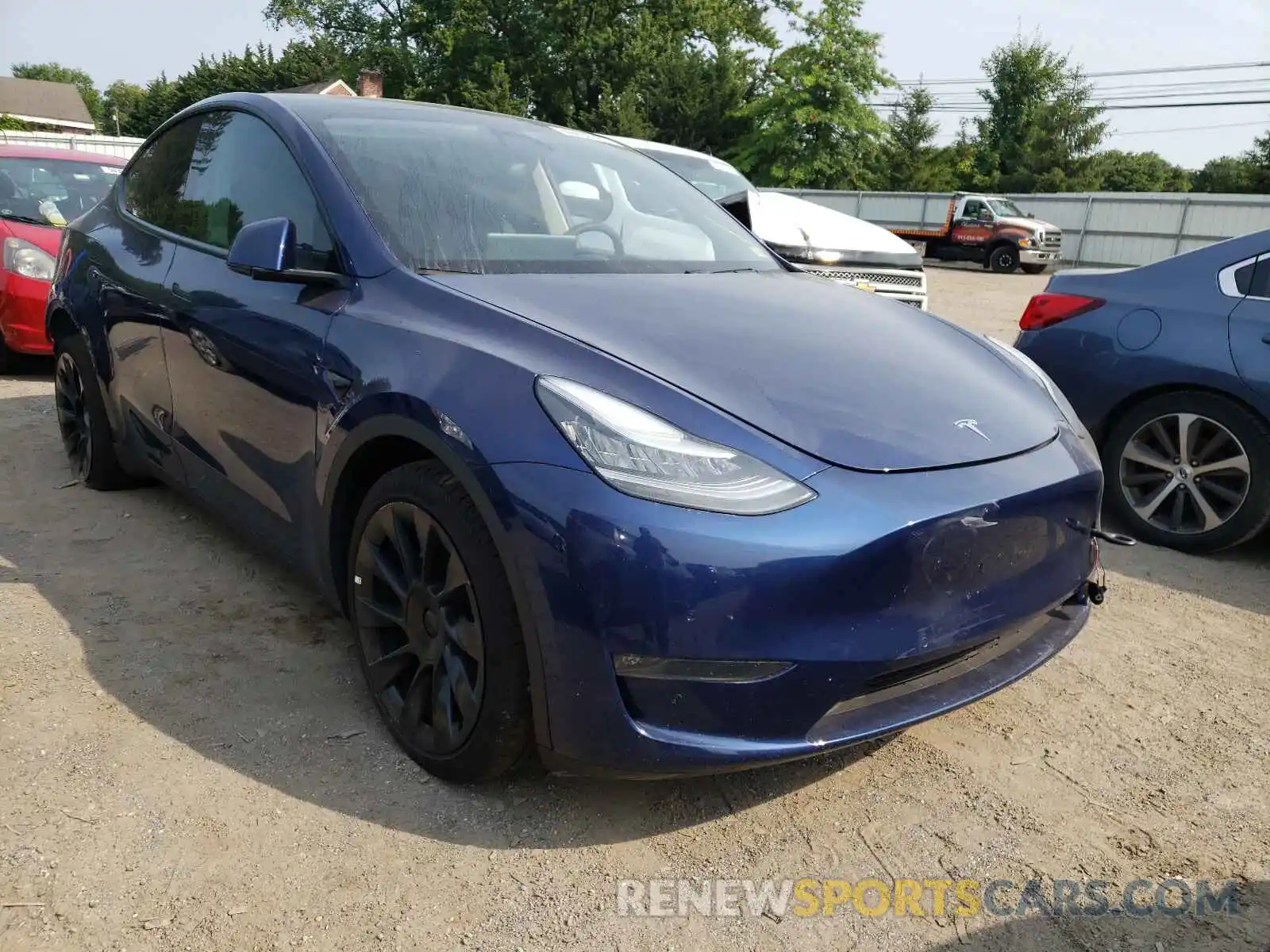 1 Photograph of a damaged car 5YJYGDEF9LF000572 TESLA MODEL Y 2020