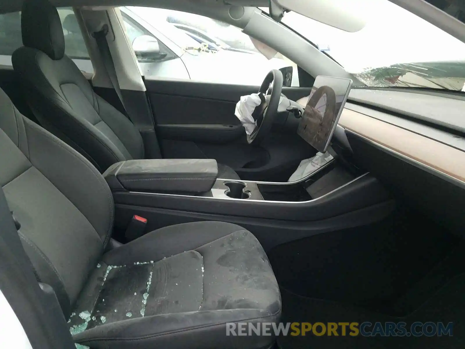 5 Photograph of a damaged car 5YJYGDEF9LF009790 TESLA MODEL Y 2020