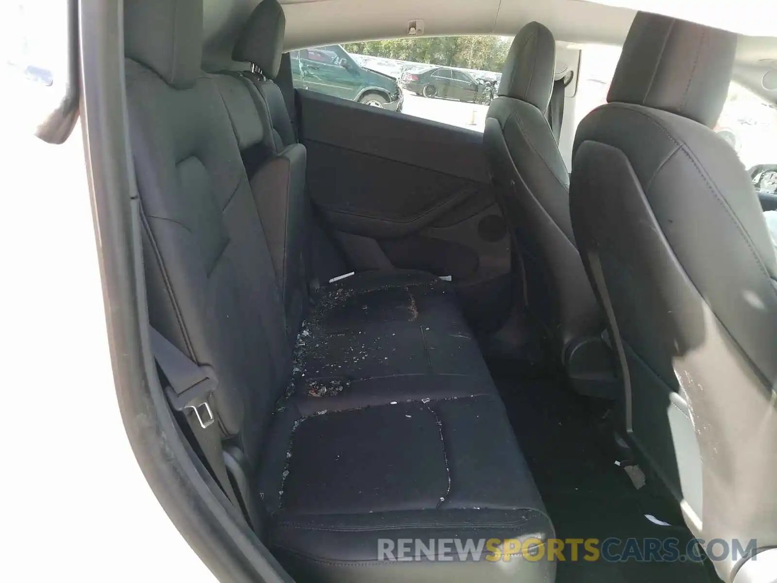 6 Photograph of a damaged car 5YJYGDEF9LF009790 TESLA MODEL Y 2020