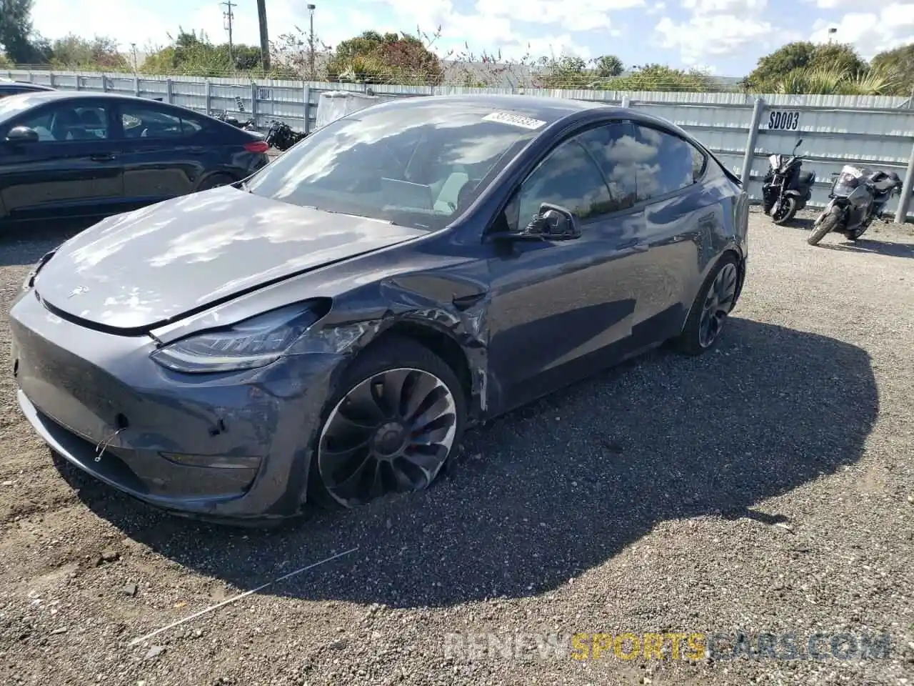 2 Photograph of a damaged car 5YJYGDEF9LF011555 TESLA MODEL Y 2020