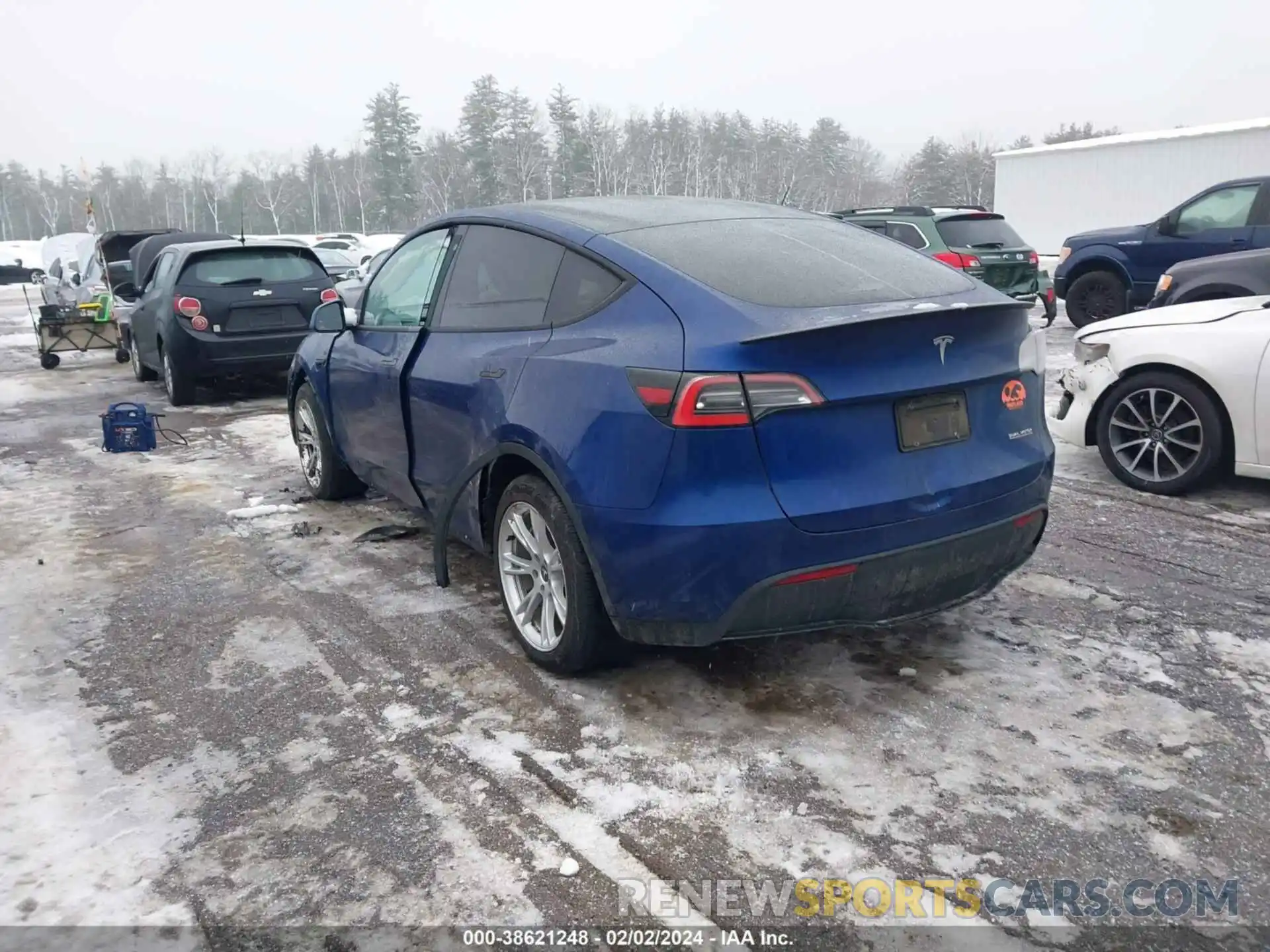 3 Фотография поврежденного автомобиля 5YJYGDEF9LF038898 TESLA MODEL Y 2020