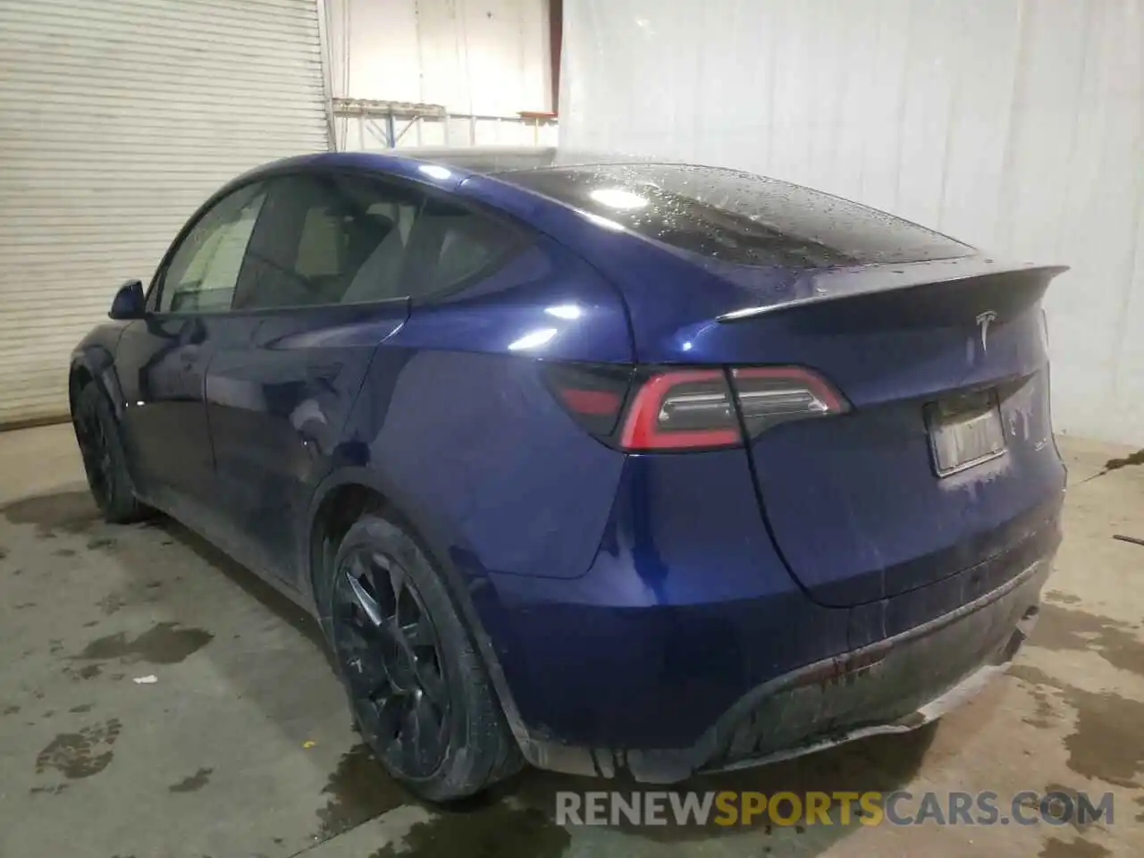 3 Photograph of a damaged car 5YJYGDEF9LF039114 TESLA MODEL Y 2020