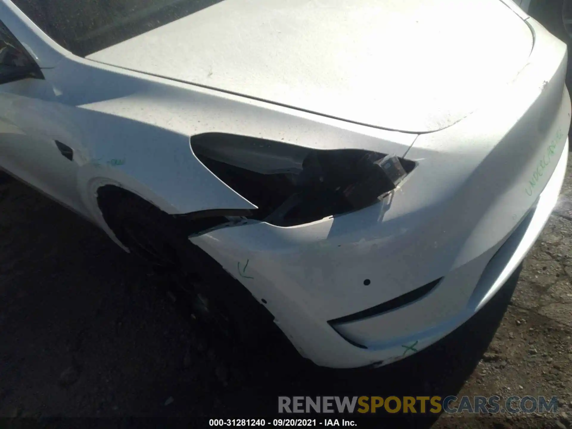 6 Photograph of a damaged car 5YJYGDEF9LF058861 TESLA MODEL Y 2020