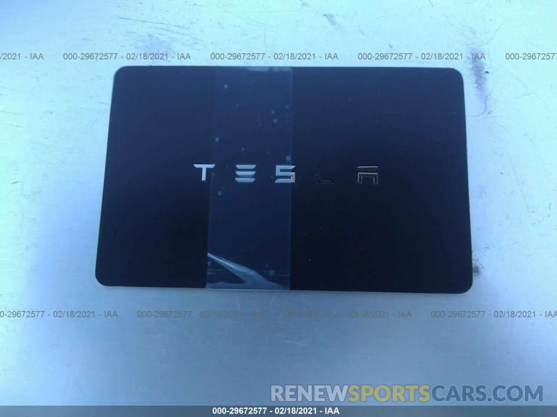 11 Photograph of a damaged car 5YJYGDEFXLF000614 TESLA MODEL Y 2020