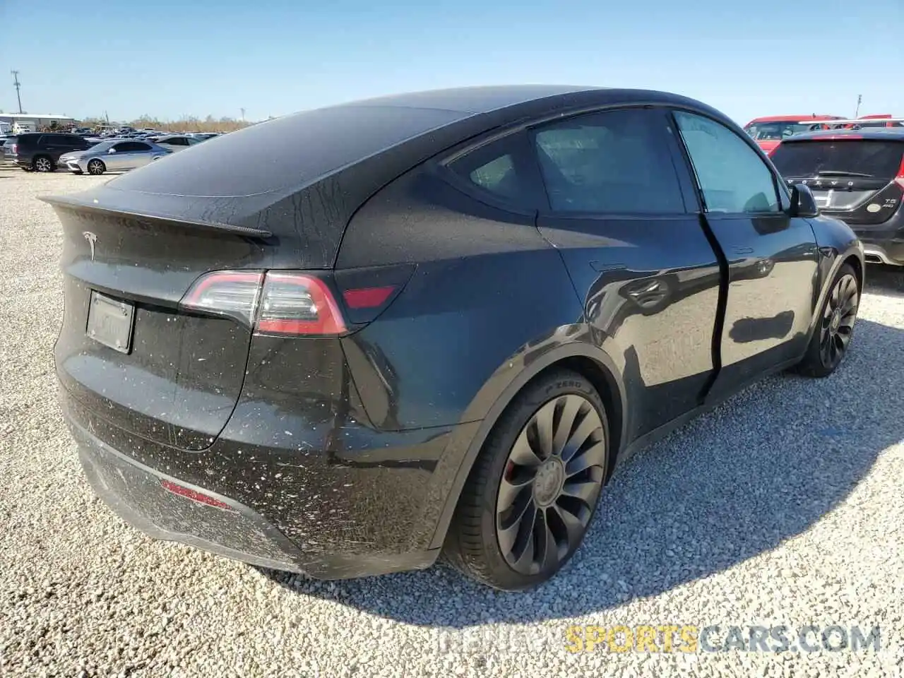 4 Photograph of a damaged car 5YJYGDEFXLF037310 TESLA MODEL Y 2020