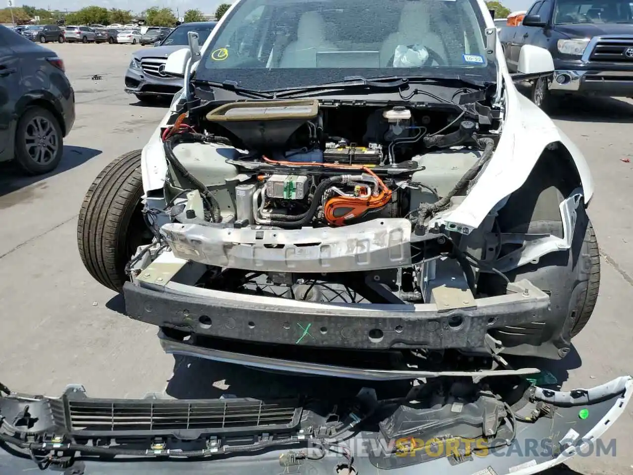 9 Photograph of a damaged car 5YJYGDEFXLF049926 TESLA MODEL Y 2020