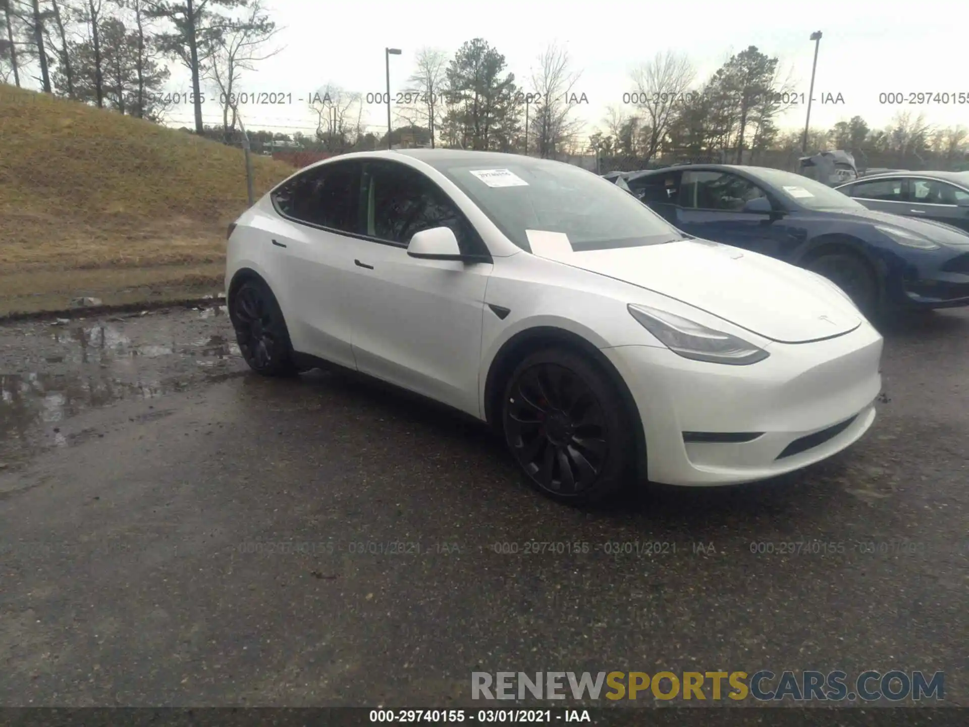 1 Photograph of a damaged car 5YJYGDEFXLF050171 TESLA MODEL Y 2020