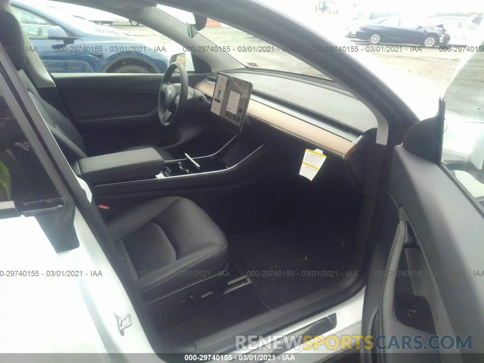 5 Photograph of a damaged car 5YJYGDEFXLF050171 TESLA MODEL Y 2020