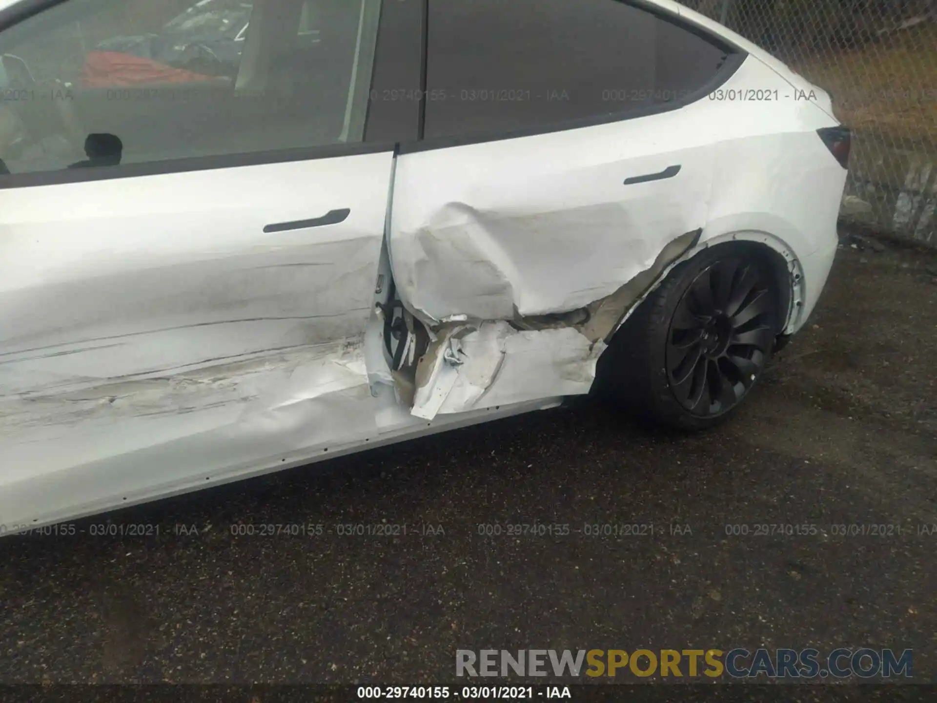 6 Photograph of a damaged car 5YJYGDEFXLF050171 TESLA MODEL Y 2020