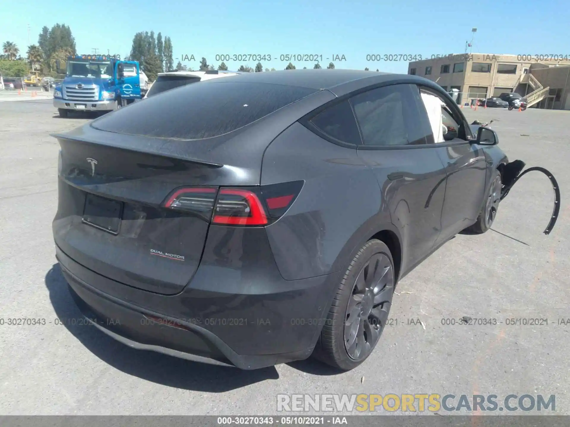 4 Фотография поврежденного автомобиля 5YJYGDEFXLF058870 TESLA MODEL Y 2020