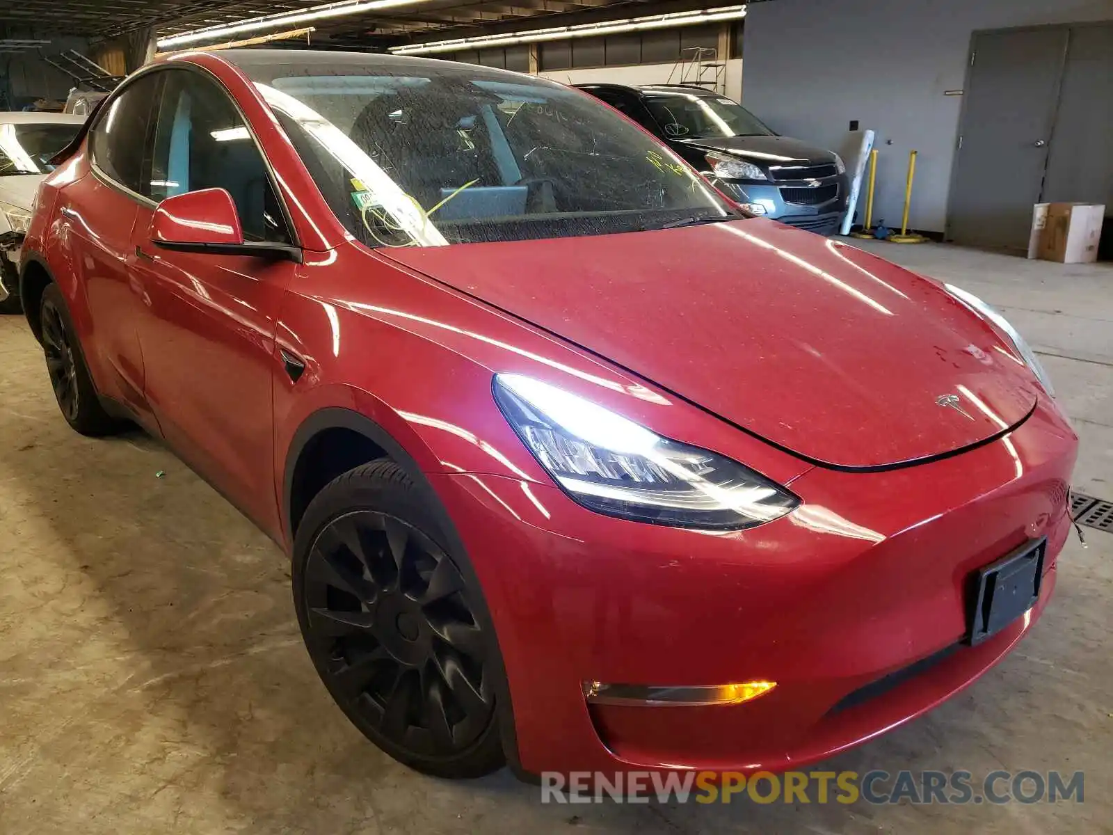 1 Photograph of a damaged car 5YJYGAED4MF115899 TESLA MODEL Y 2021