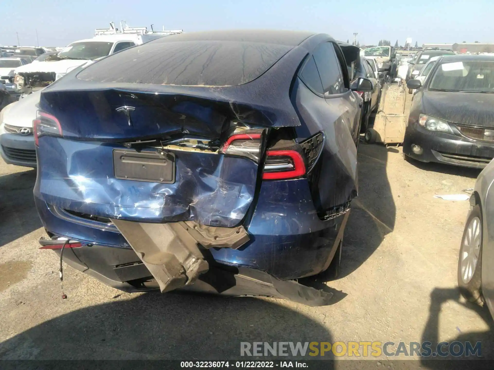 6 Photograph of a damaged car 5YJYGAED6MF136947 TESLA MODEL Y 2021