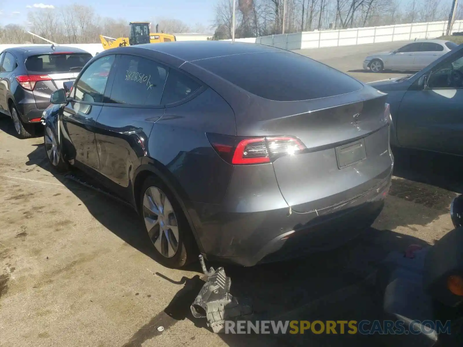 3 Фотография поврежденного автомобиля 5YJYGAEE0MF112510 TESLA MODEL Y 2021