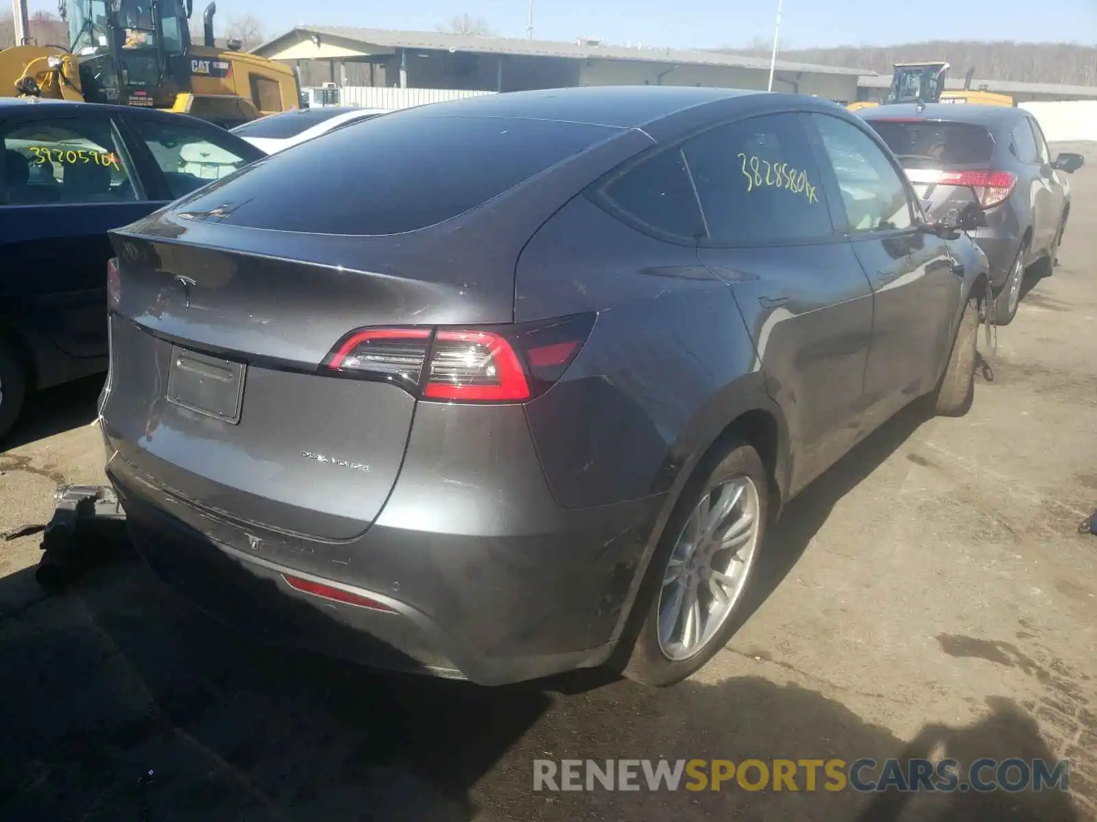 4 Фотография поврежденного автомобиля 5YJYGAEE0MF112510 TESLA MODEL Y 2021