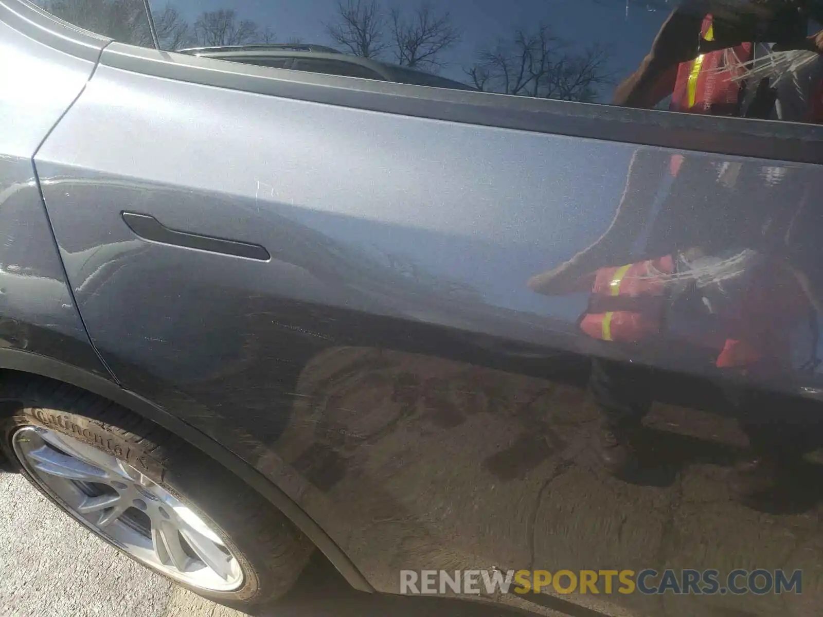 6 Photograph of a damaged car 5YJYGAEE0MF112510 TESLA MODEL Y 2021