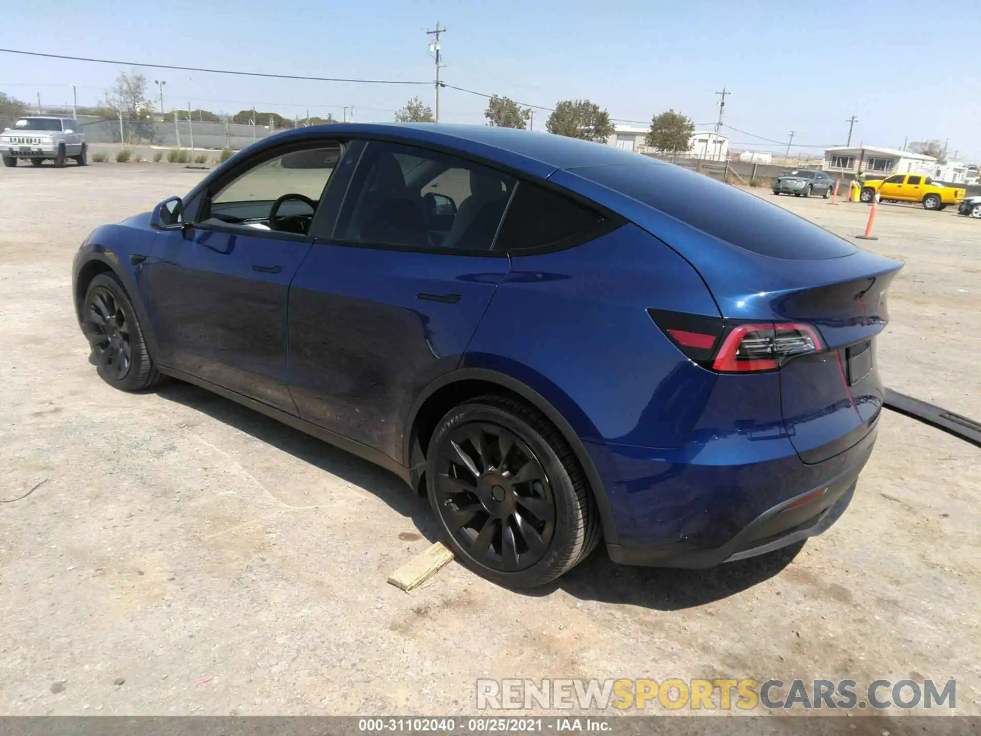 3 Фотография поврежденного автомобиля 5YJYGAEE0MF152201 TESLA MODEL Y 2021