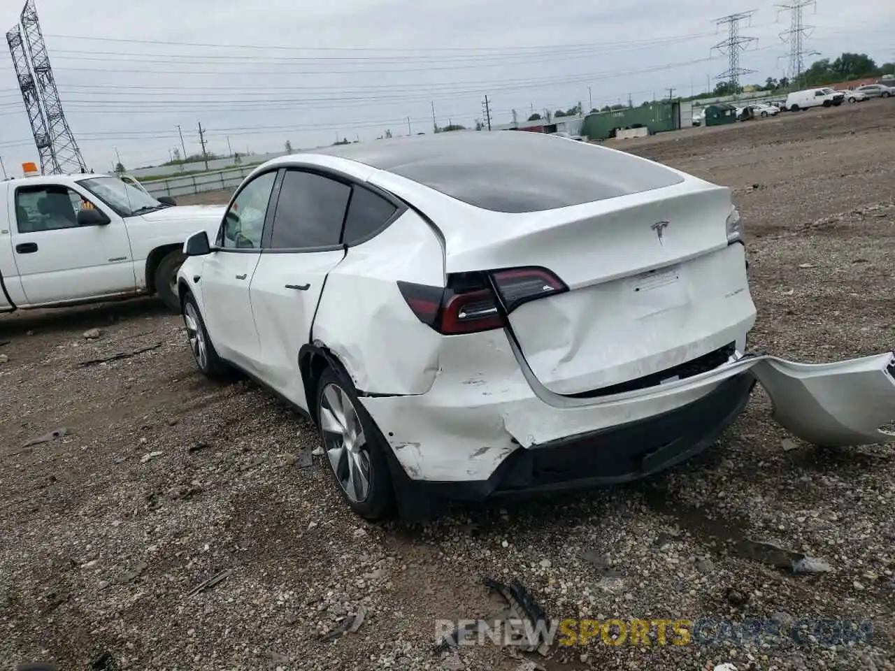 3 Photograph of a damaged car 5YJYGAEE0MF203339 TESLA MODEL Y 2021