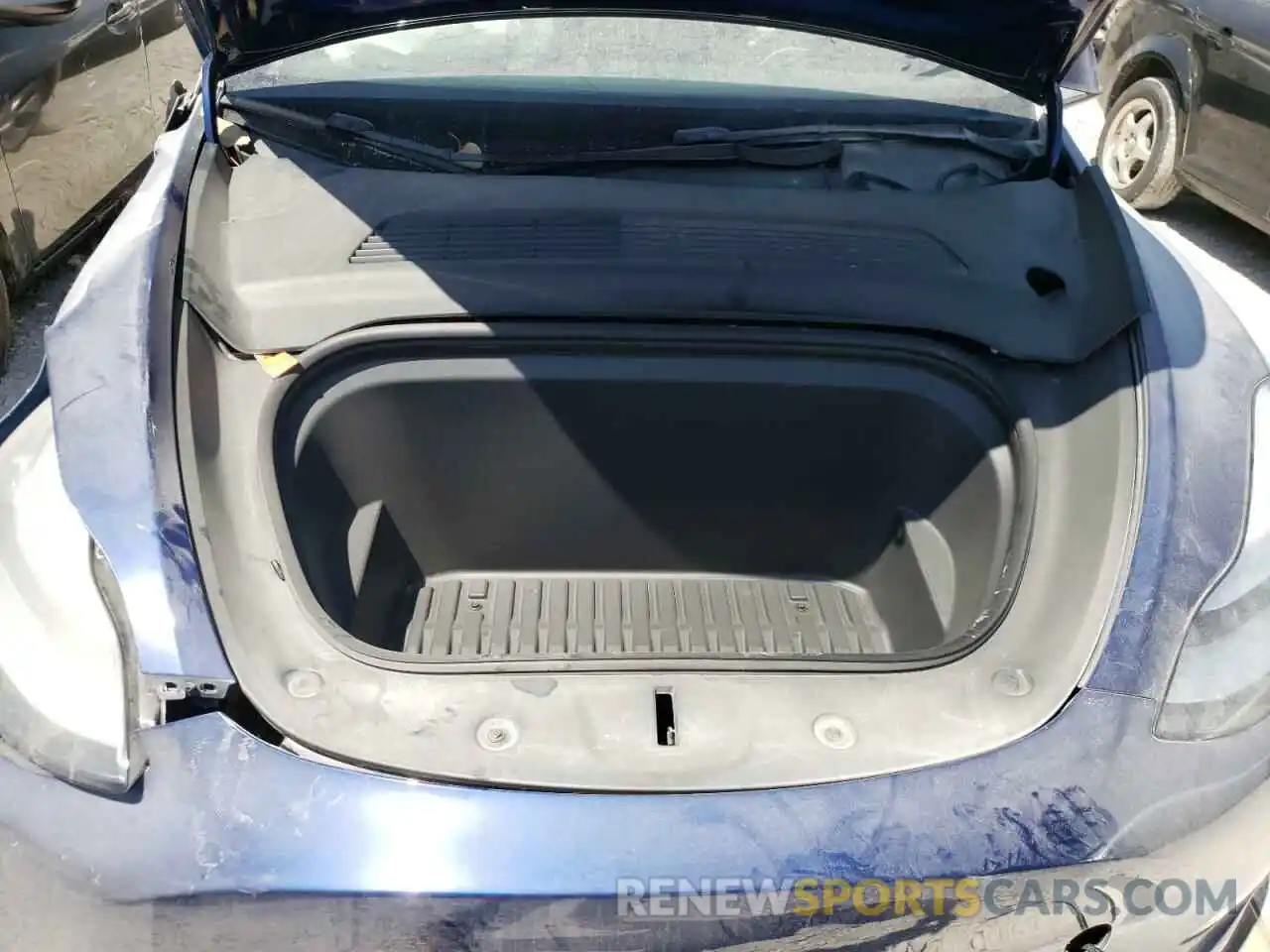 7 Photograph of a damaged car 5YJYGAEE0MF207410 TESLA MODEL Y 2021