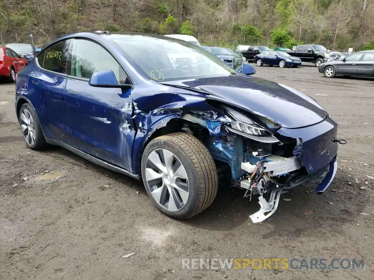 9 Photograph of a damaged car 5YJYGAEE0MF238348 TESLA MODEL Y 2021