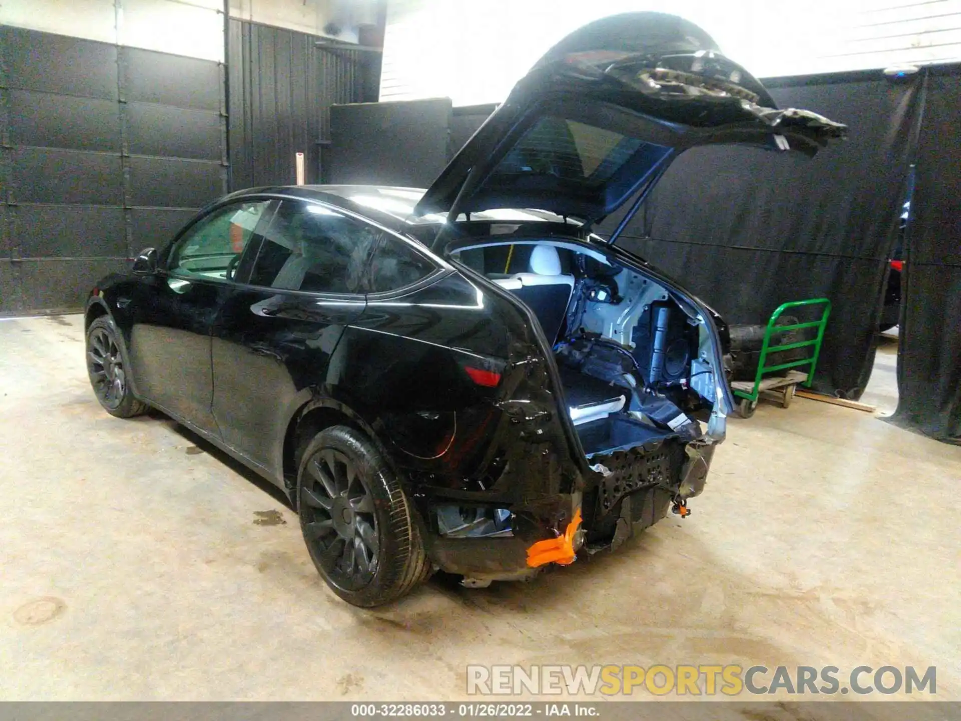 3 Photograph of a damaged car 5YJYGAEE0MF293902 TESLA MODEL Y 2021