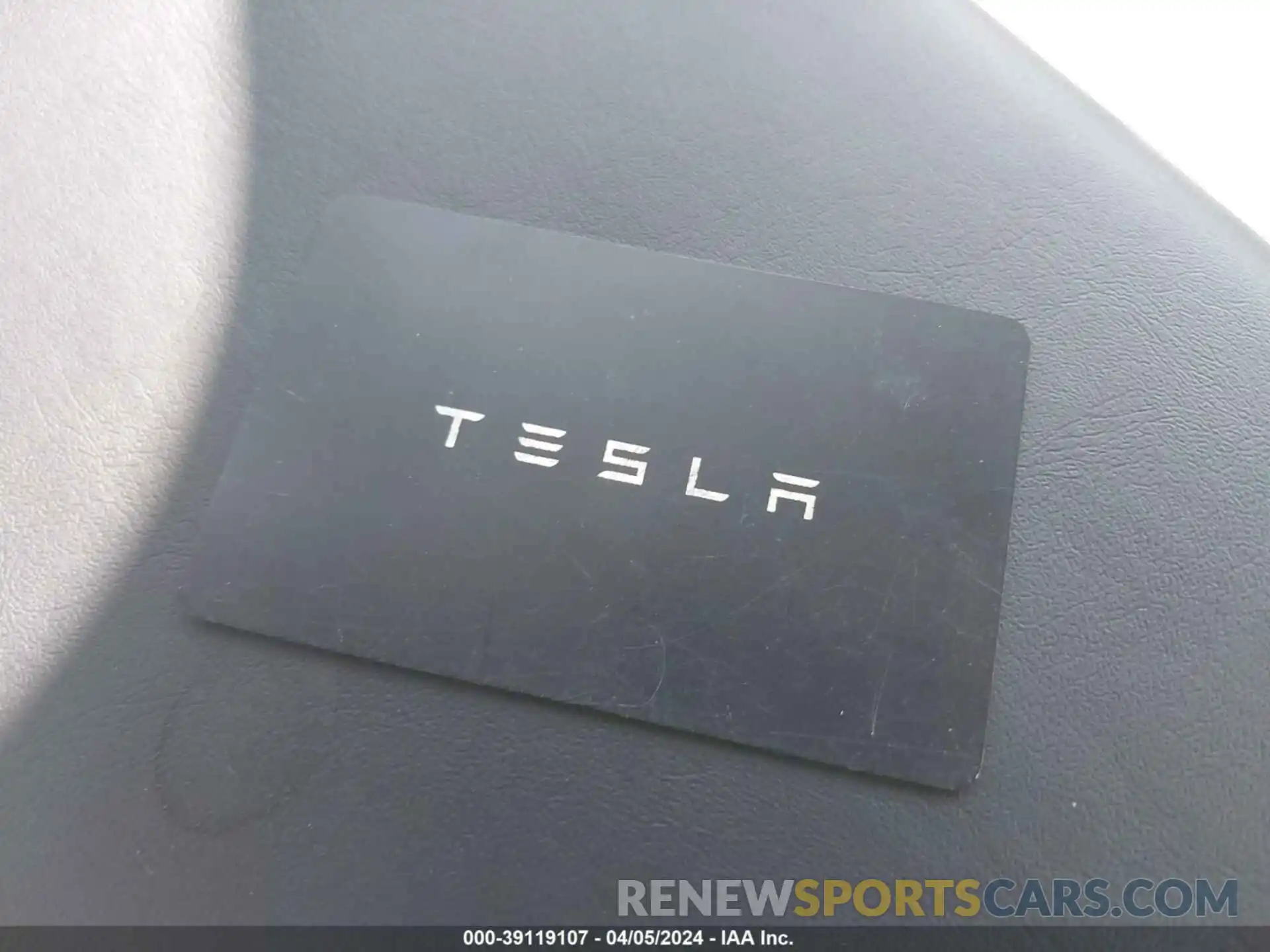 11 Photograph of a damaged car 5YJYGAEE1MF134600 TESLA MODEL Y 2021