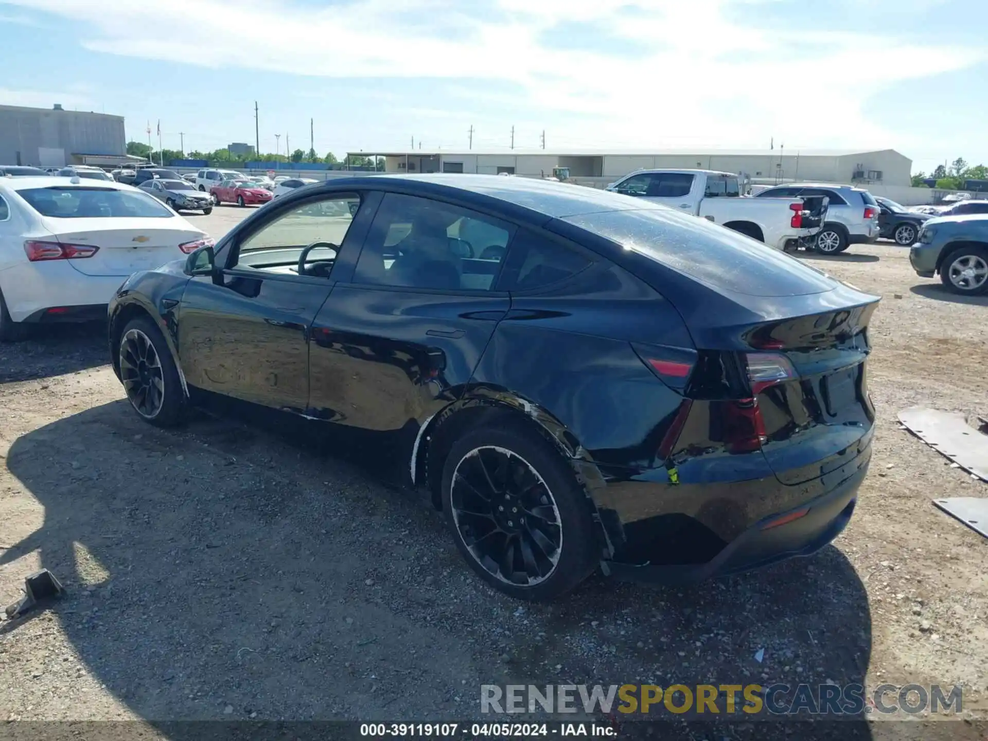 3 Photograph of a damaged car 5YJYGAEE1MF134600 TESLA MODEL Y 2021