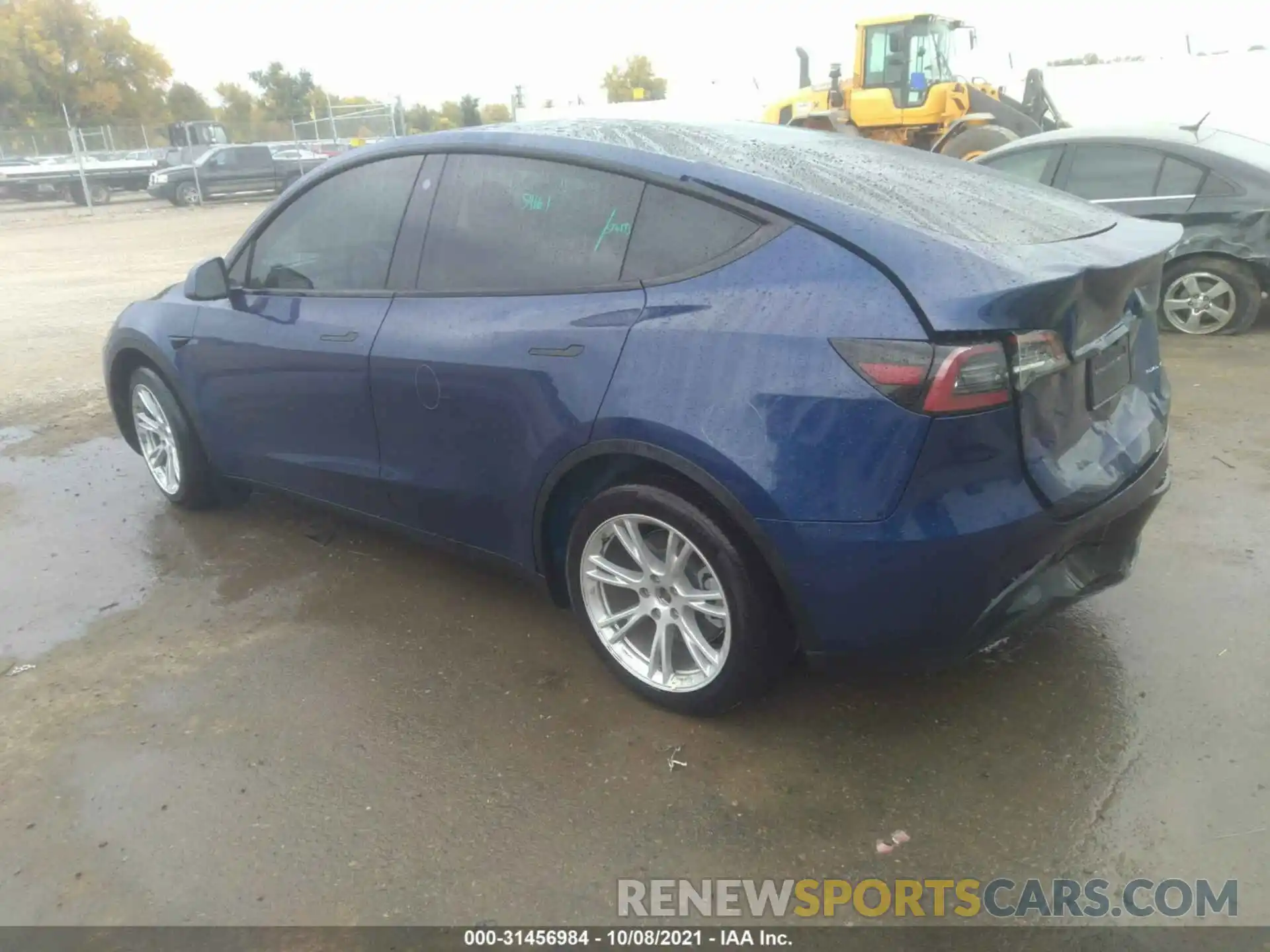 3 Photograph of a damaged car 5YJYGAEE1MF173879 TESLA MODEL Y 2021