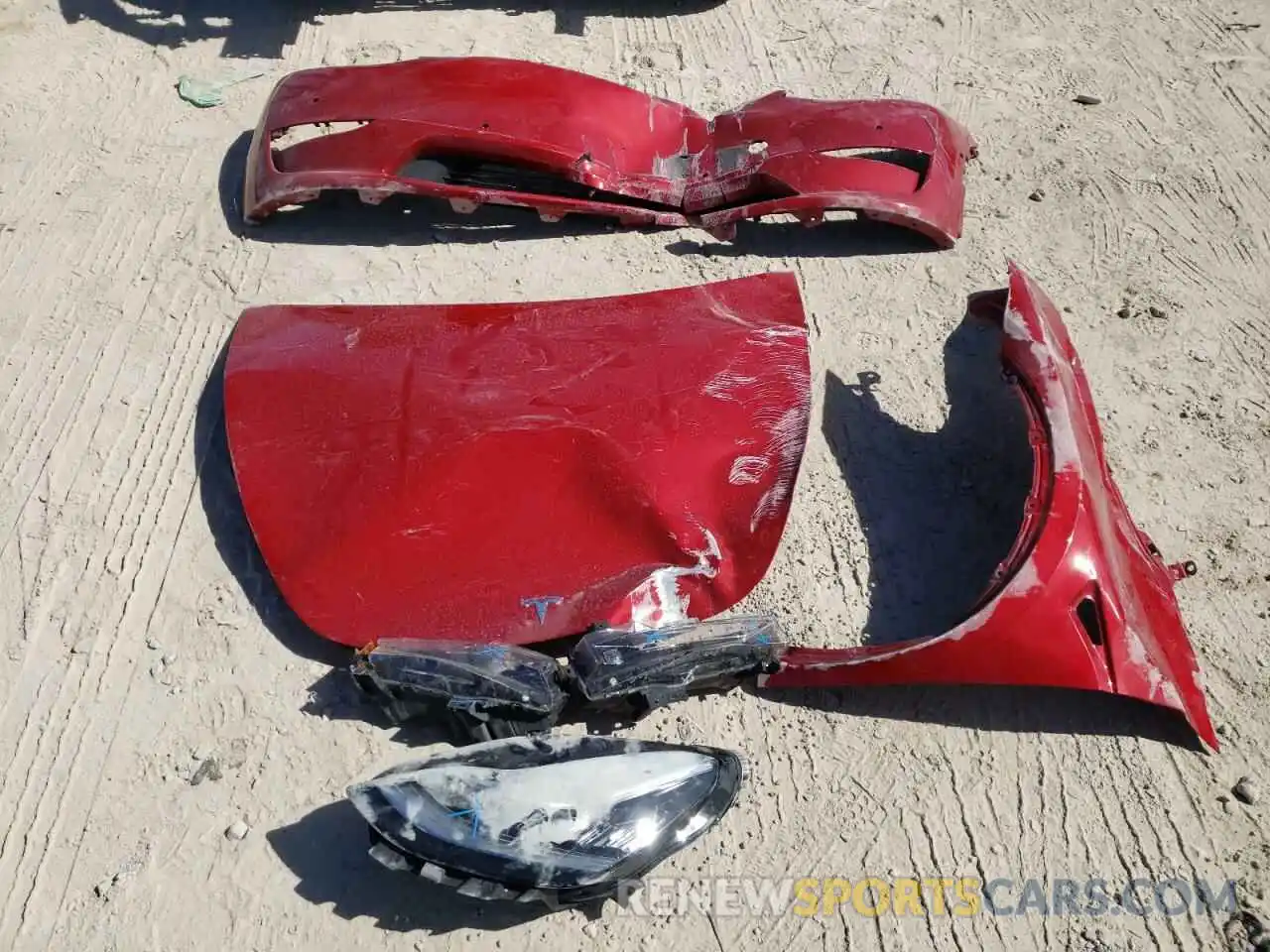 9 Photograph of a damaged car 5YJYGAEE1MF245177 TESLA MODEL Y 2021