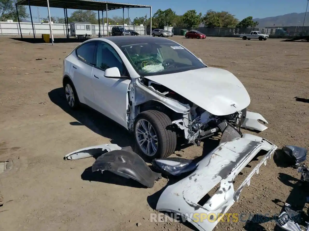 1 Photograph of a damaged car 5YJYGAEE2MF150658 TESLA MODEL Y 2021