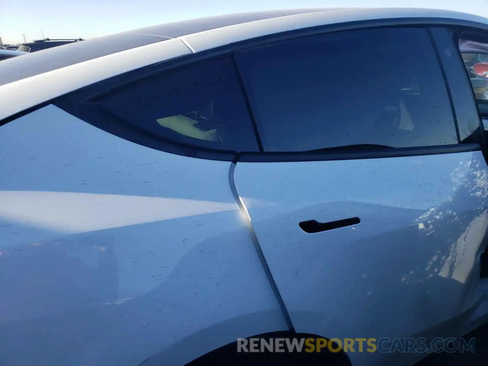 6 Photograph of a damaged car 5YJYGAEE2MF189797 TESLA MODEL Y 2021