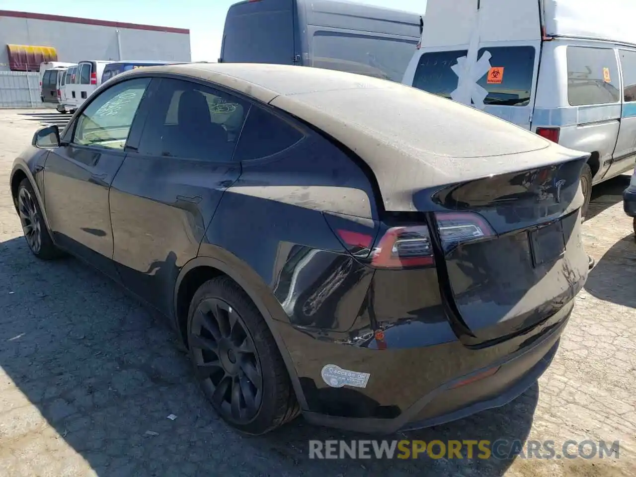 3 Photograph of a damaged car 5YJYGAEE2MF191131 TESLA MODEL Y 2021