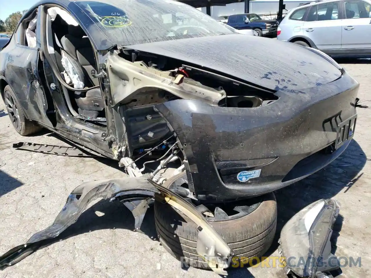 9 Photograph of a damaged car 5YJYGAEE2MF191131 TESLA MODEL Y 2021