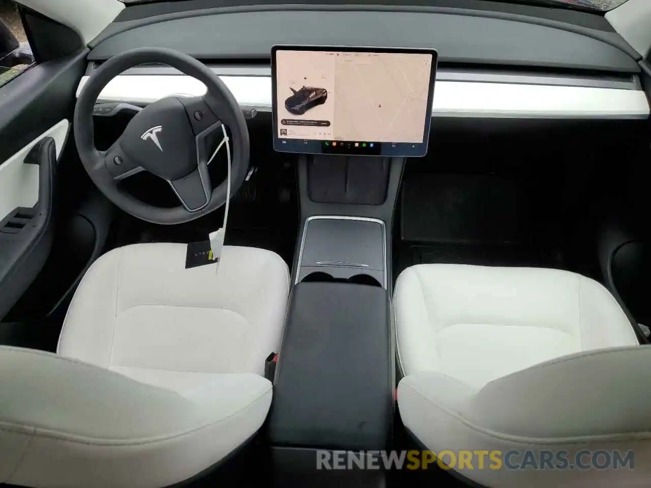 8 Photograph of a damaged car 5YJYGAEE2MF202709 TESLA MODEL Y 2021