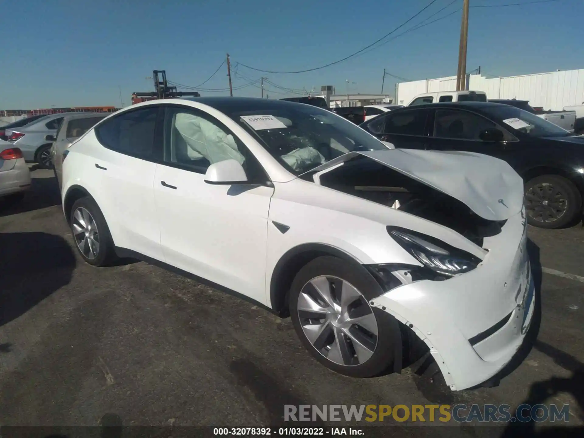 1 Photograph of a damaged car 5YJYGAEE2MF217081 TESLA MODEL Y 2021