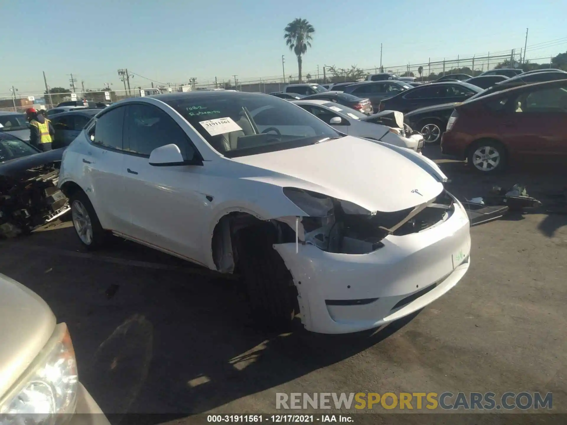 1 Photograph of a damaged car 5YJYGAEE2MF258536 TESLA MODEL Y 2021