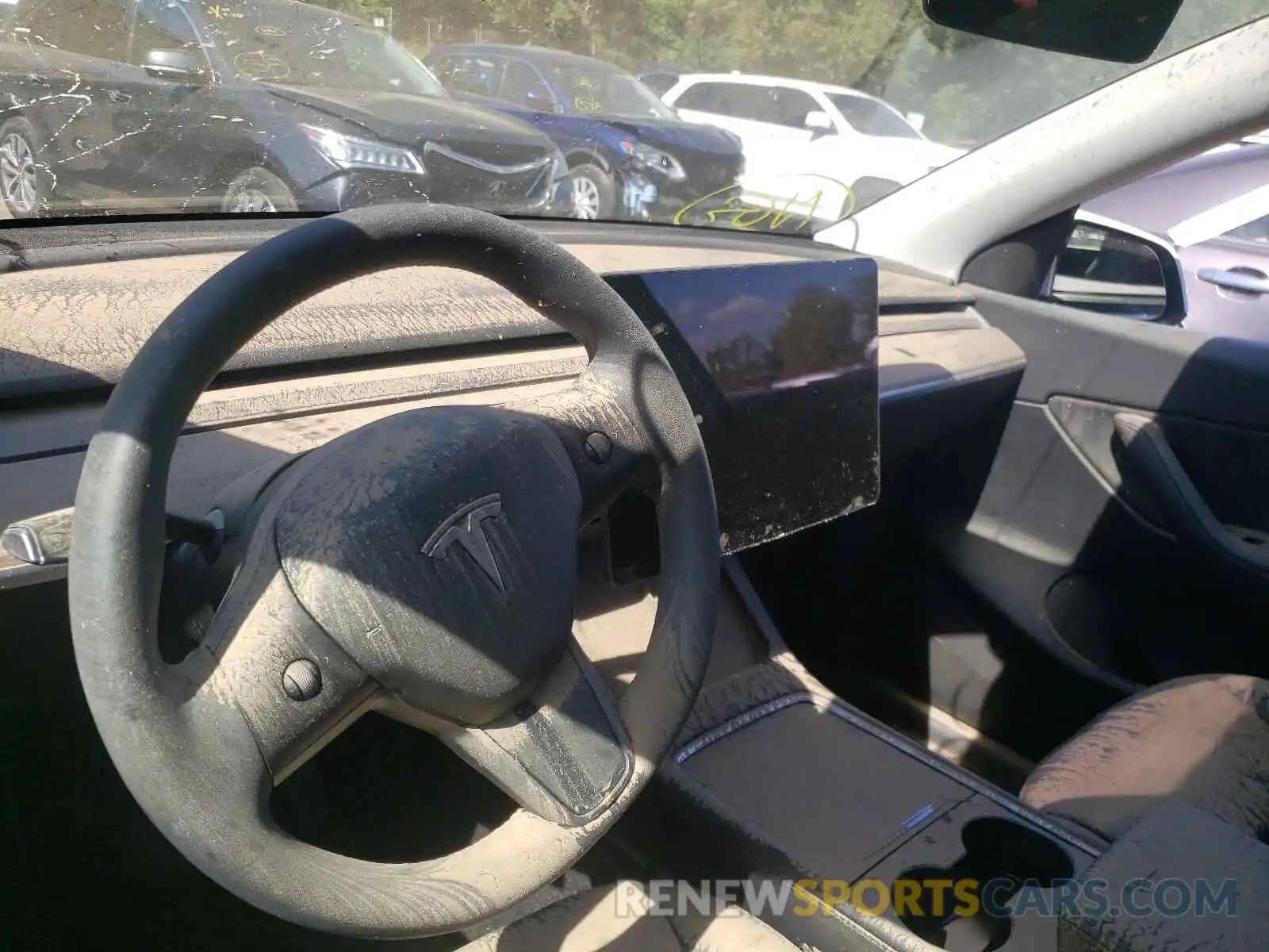 8 Photograph of a damaged car 5YJYGAEE3MF145923 TESLA MODEL Y 2021