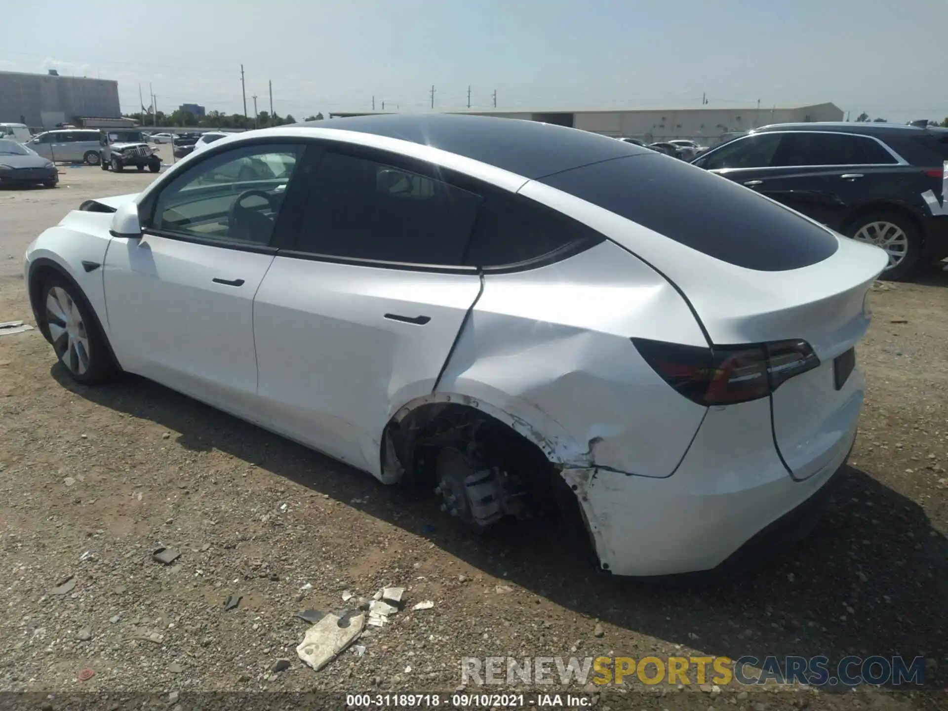 3 Photograph of a damaged car 5YJYGAEE3MF180994 TESLA MODEL Y 2021