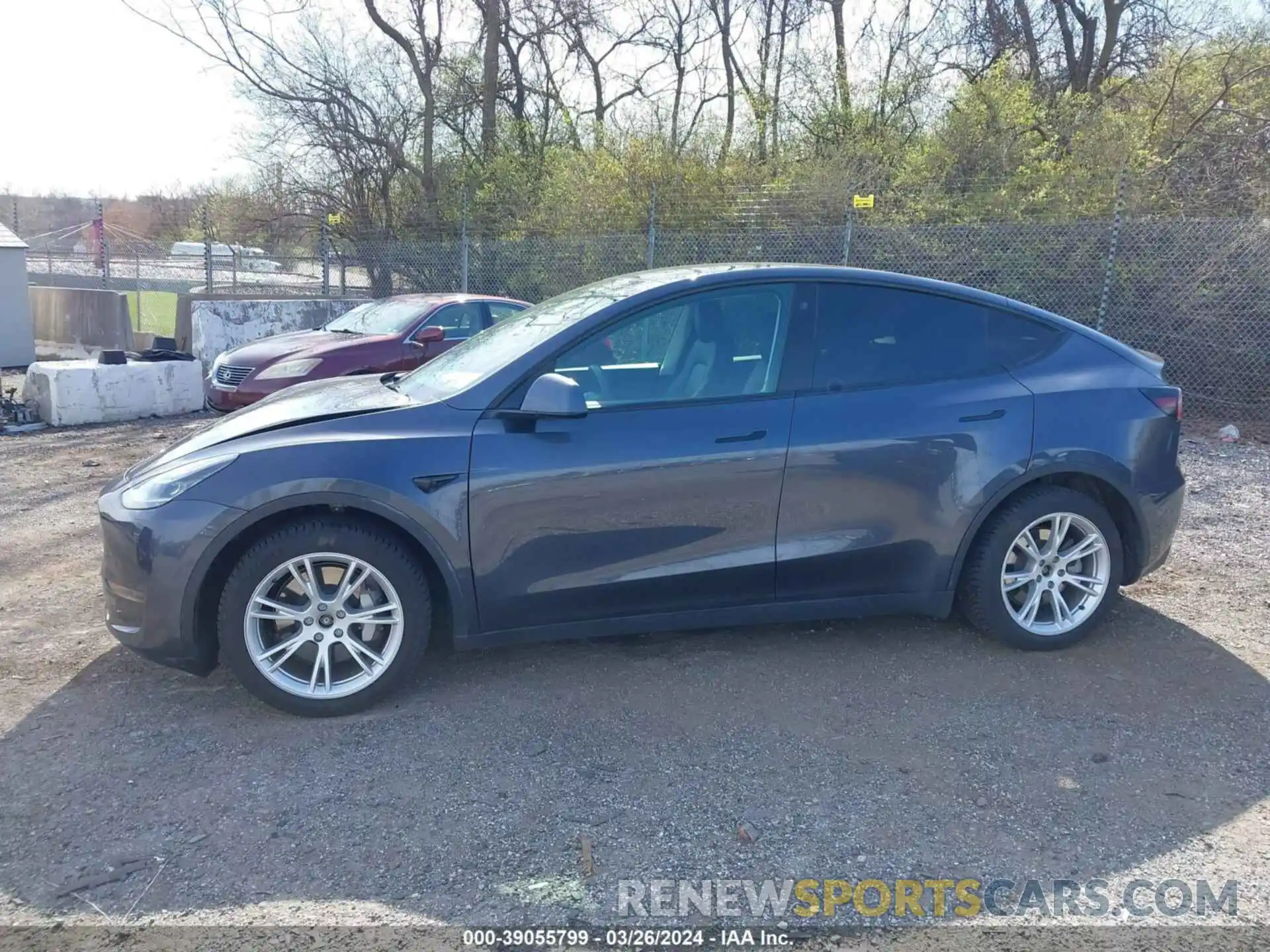 13 Photograph of a damaged car 5YJYGAEE3MF187850 TESLA MODEL Y 2021