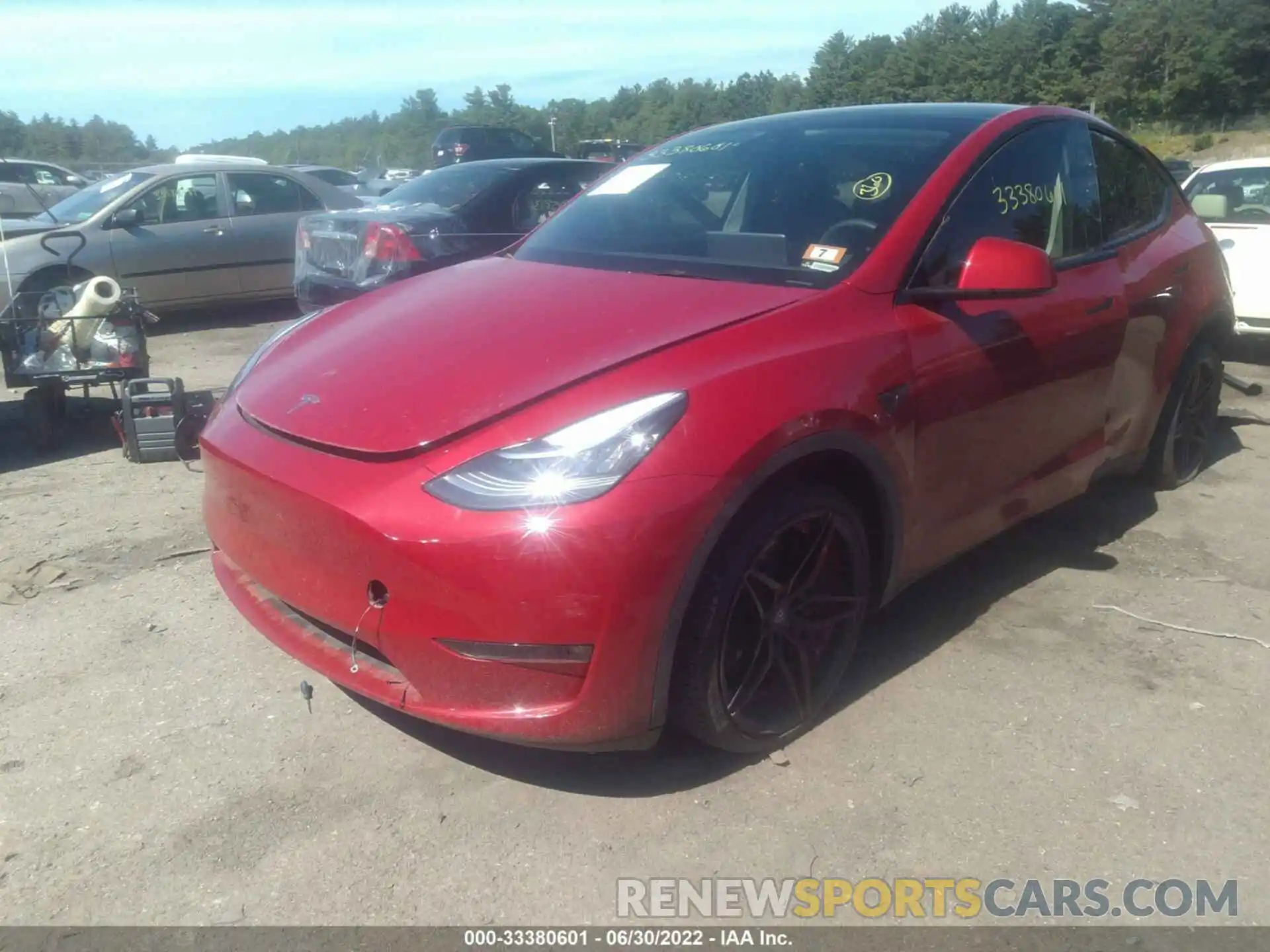 2 Photograph of a damaged car 5YJYGAEE3MF203836 TESLA MODEL Y 2021