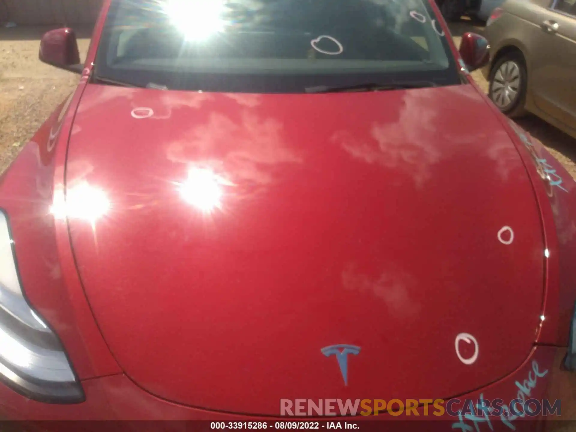 10 Photograph of a damaged car 5YJYGAEE3MF208910 TESLA MODEL Y 2021