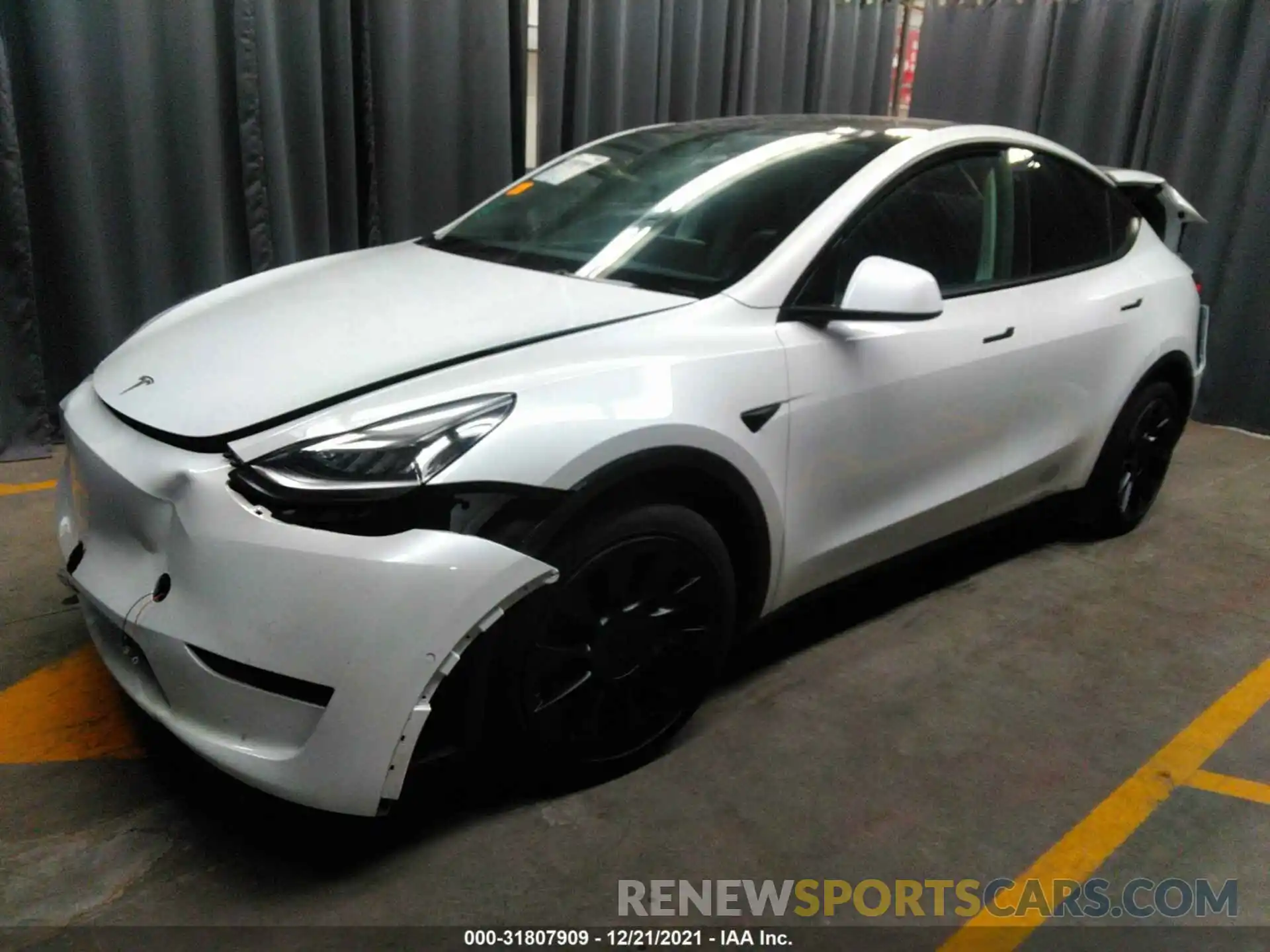 2 Фотография поврежденного автомобиля 5YJYGAEE3MF214724 TESLA MODEL Y 2021