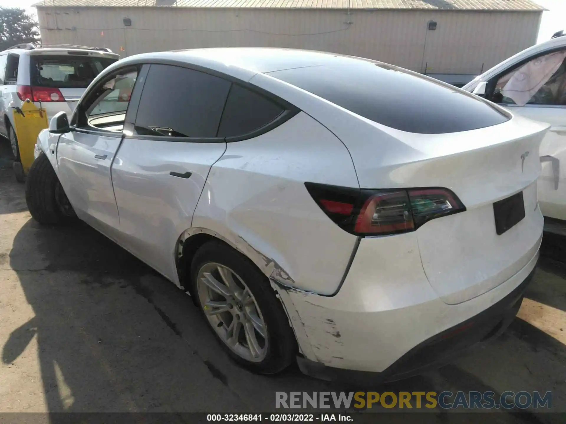 3 Photograph of a damaged car 5YJYGAEE3MF297555 TESLA MODEL Y 2021