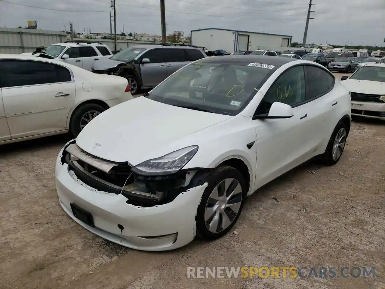 2 Photograph of a damaged car 5YJYGAEE4MF150015 TESLA MODEL Y 2021