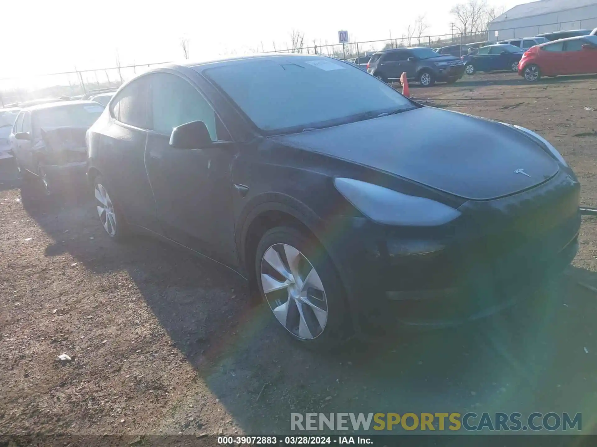 1 Photograph of a damaged car 5YJYGAEE4MF188117 TESLA MODEL Y 2021