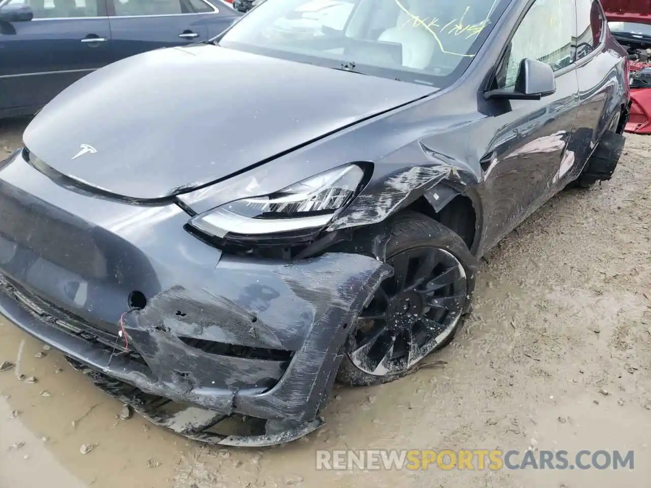 9 Photograph of a damaged car 5YJYGAEE4MF212691 TESLA MODEL Y 2021